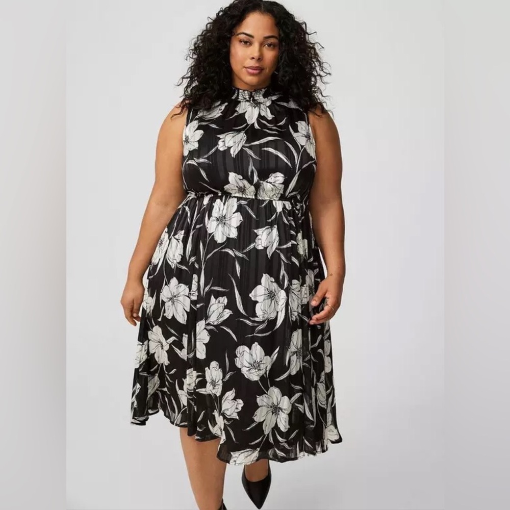 torrid Black Floral High-Neck Midi Dress